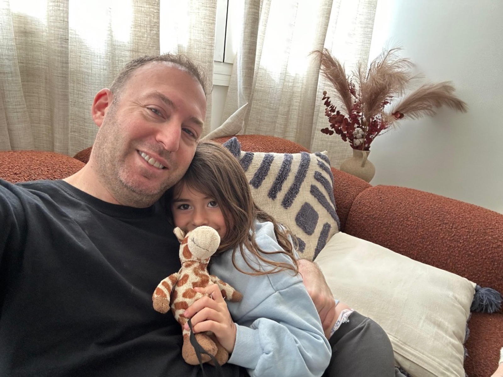 Mike and Billie cozied up together at home